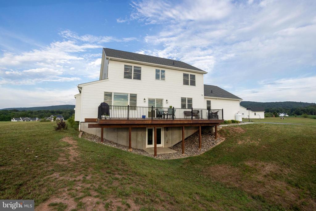 50 BELLA TERRA DRIVE