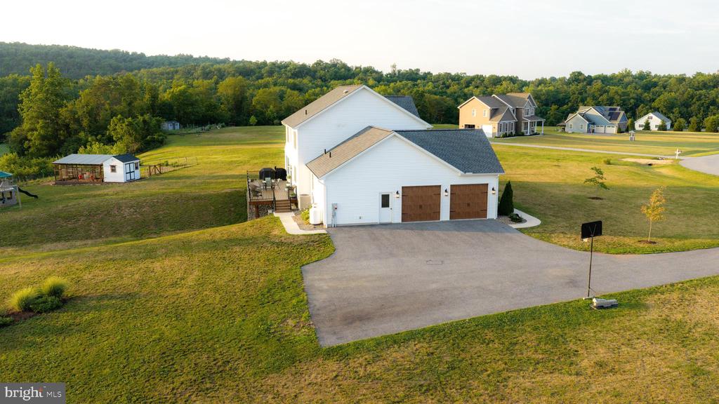 50 BELLA TERRA DRIVE