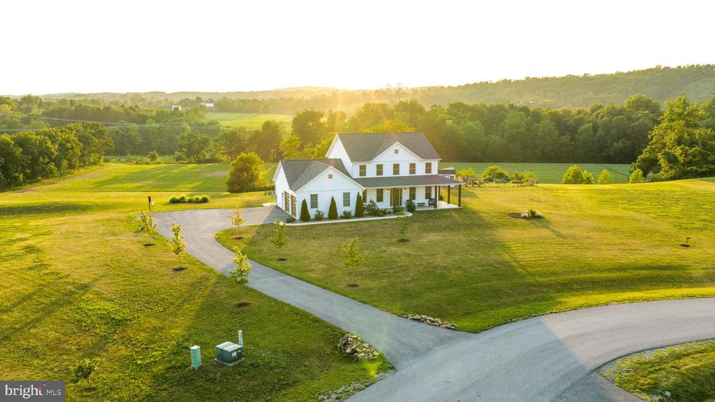 50 BELLA TERRA DRIVE