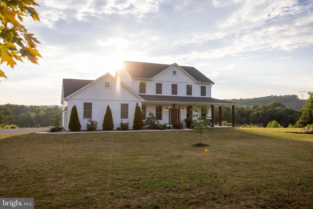 50 BELLA TERRA DRIVE
