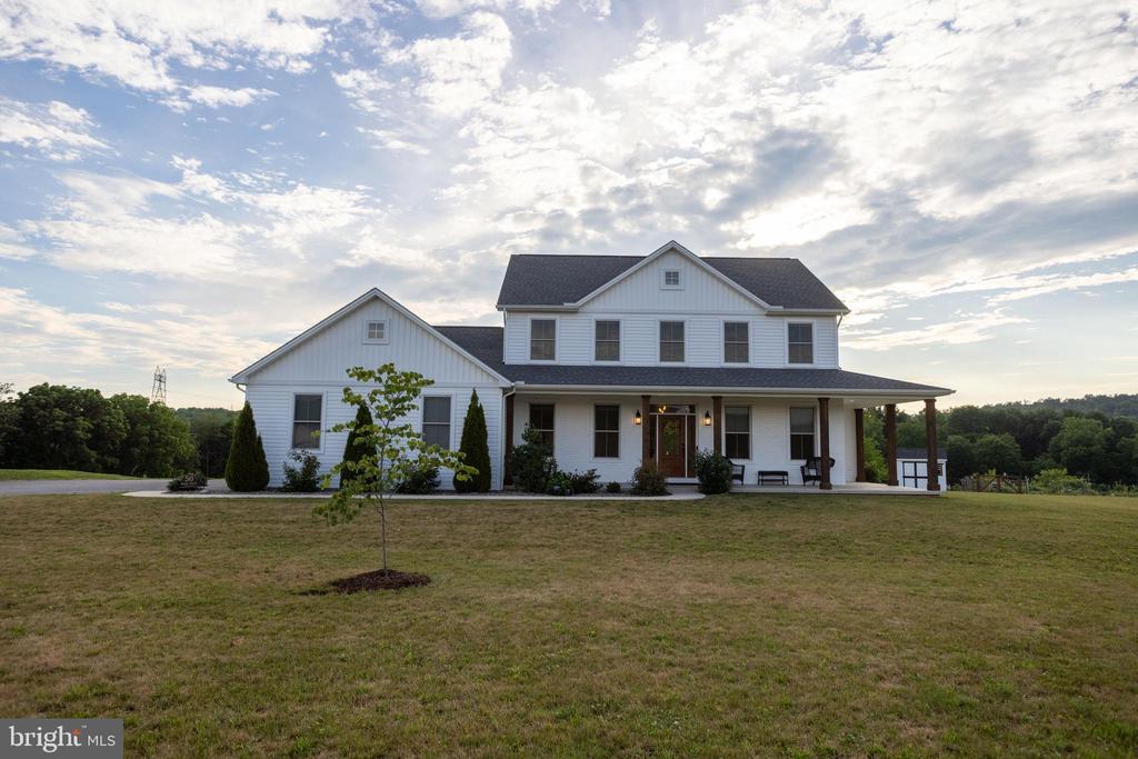50 BELLA TERRA DRIVE