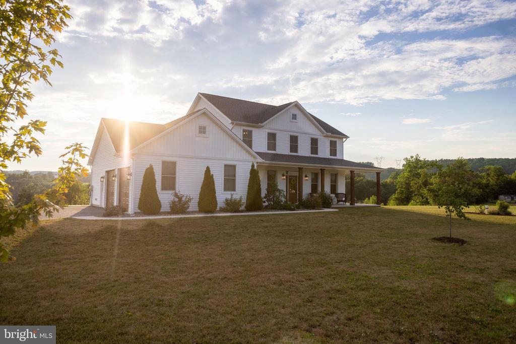 50 BELLA TERRA DRIVE