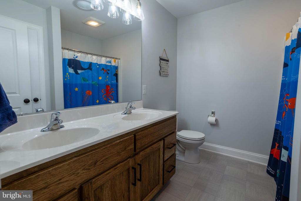 50 BELLA TERRA DRIVE