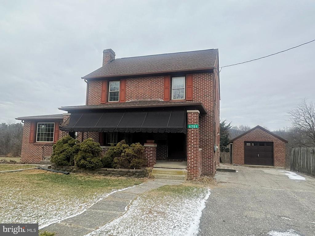 6751 YORK ROAD