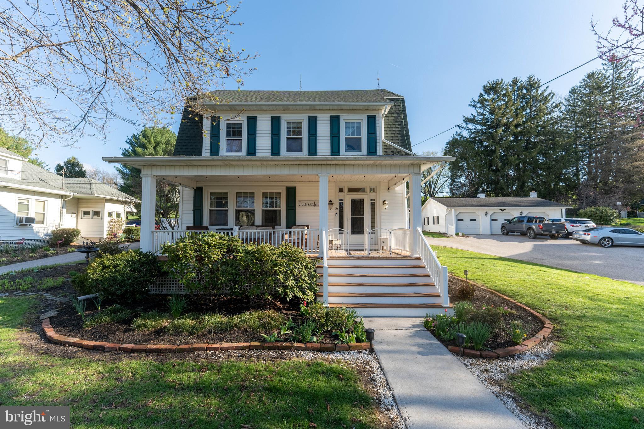 16 MAIN STREET