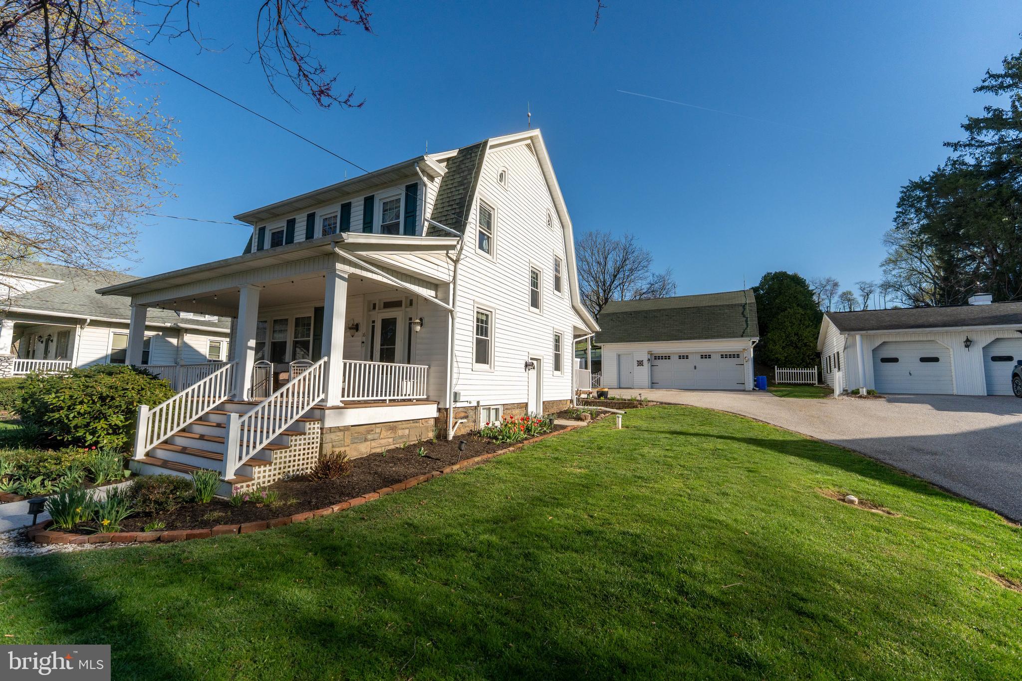 16 MAIN STREET