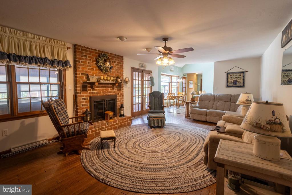 38 HOFFMAN ROAD