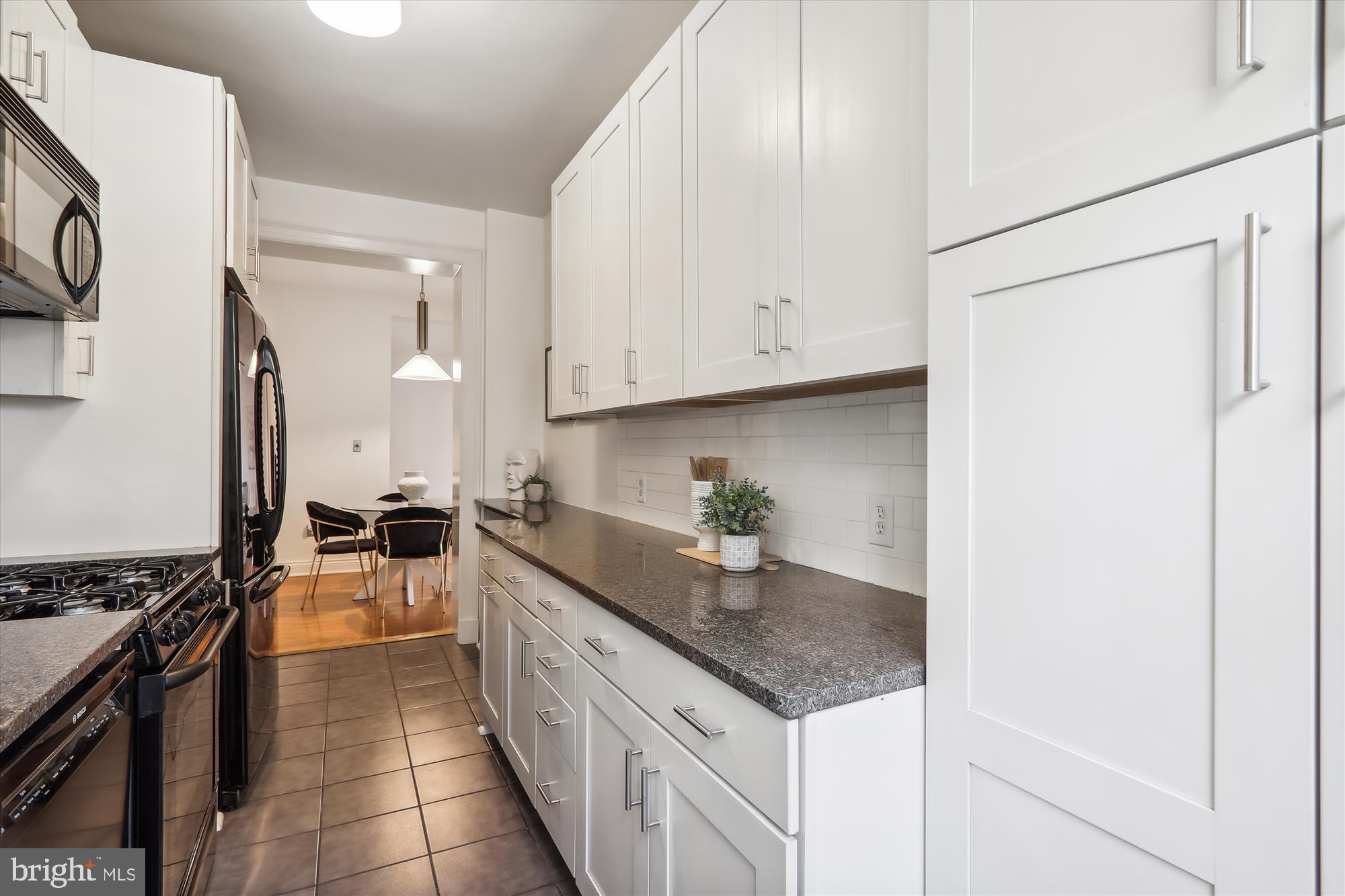3100 Connecticut AVENUE NW Unit: 301