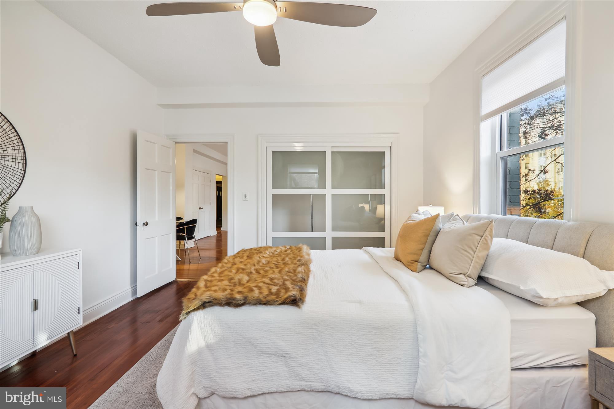 3100 Connecticut AVENUE NW Unit: 301