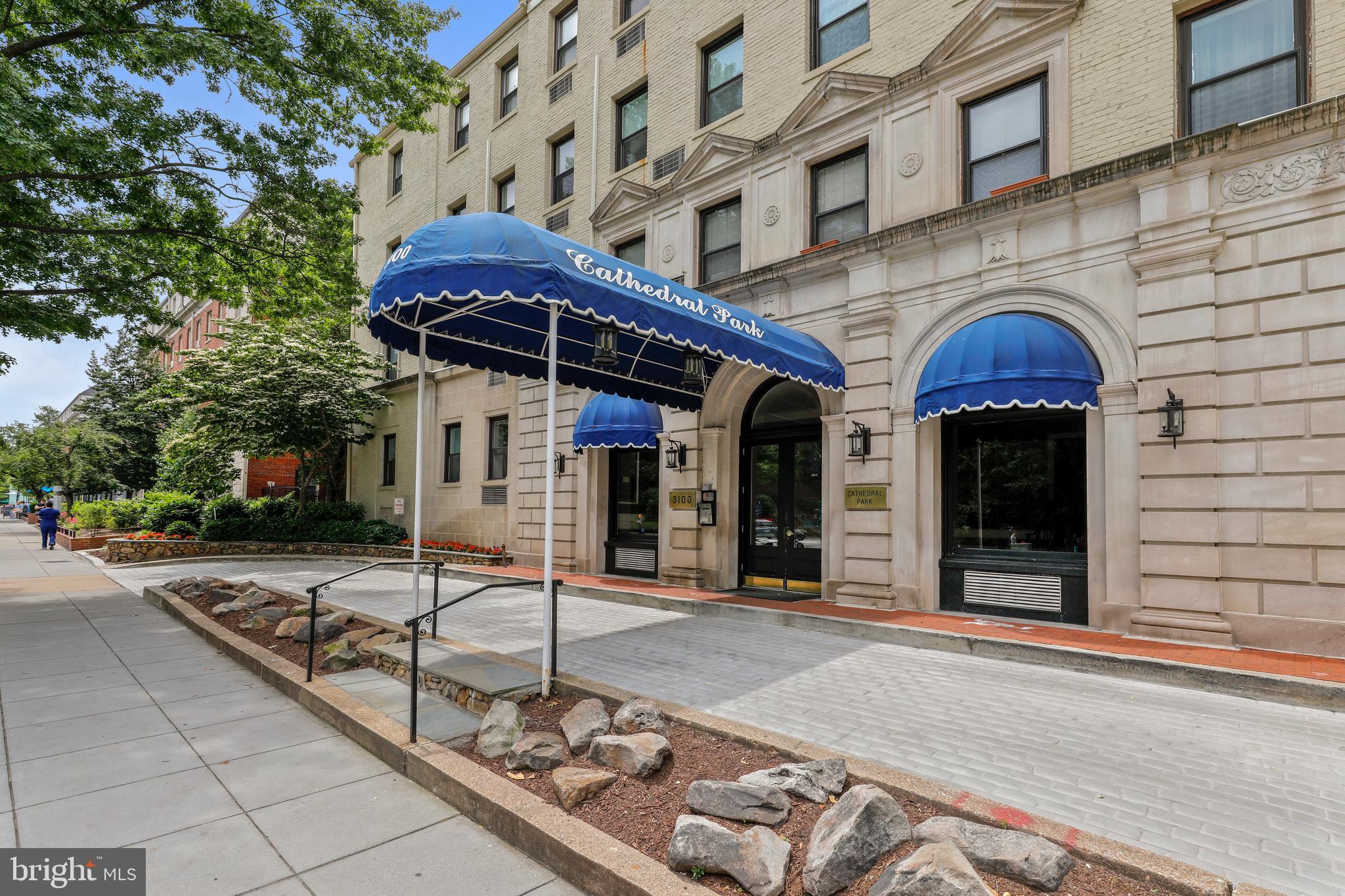 3100 Connecticut AVENUE NW Unit: 301