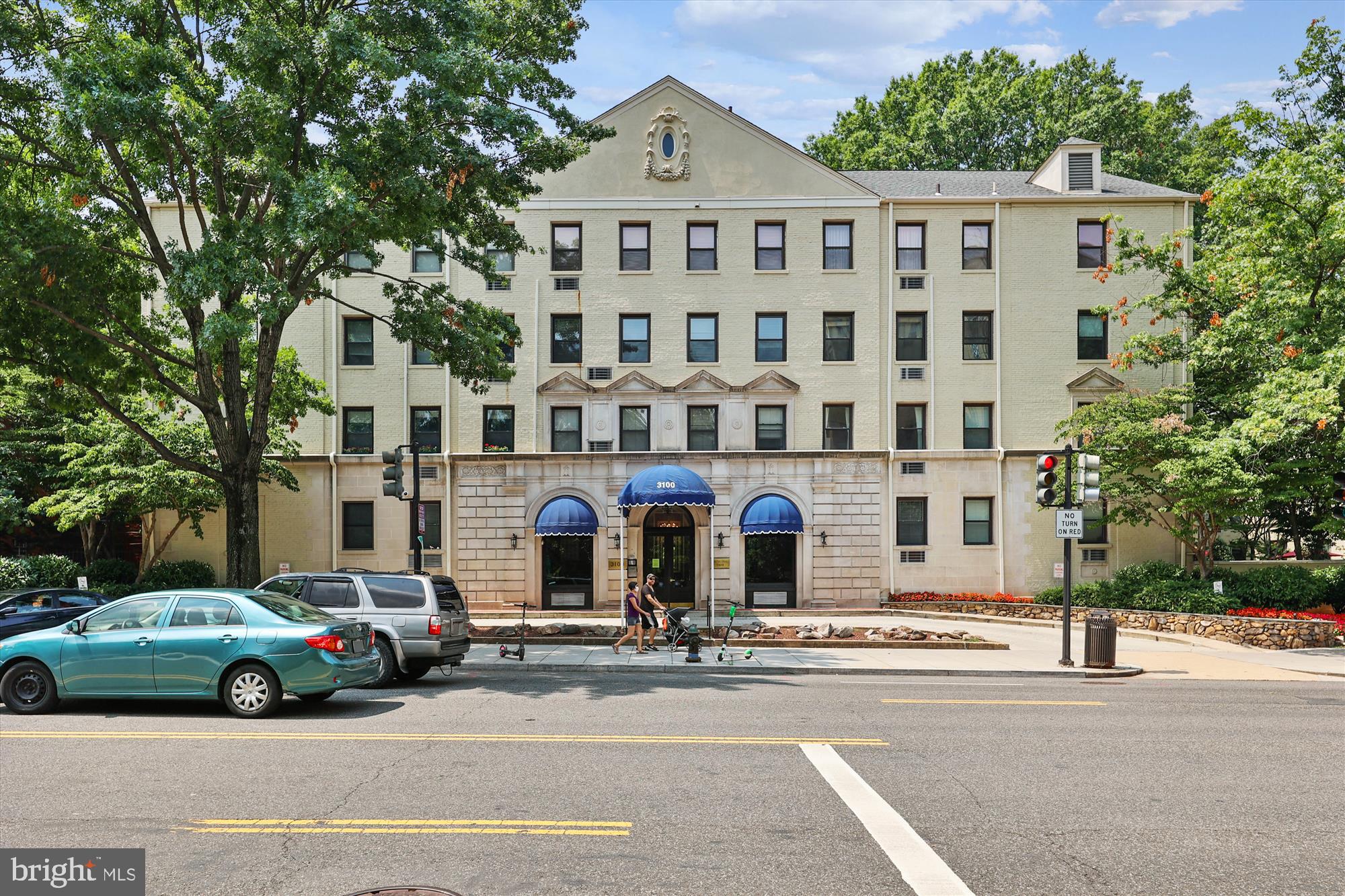 3100 Connecticut AVENUE NW Unit: 301