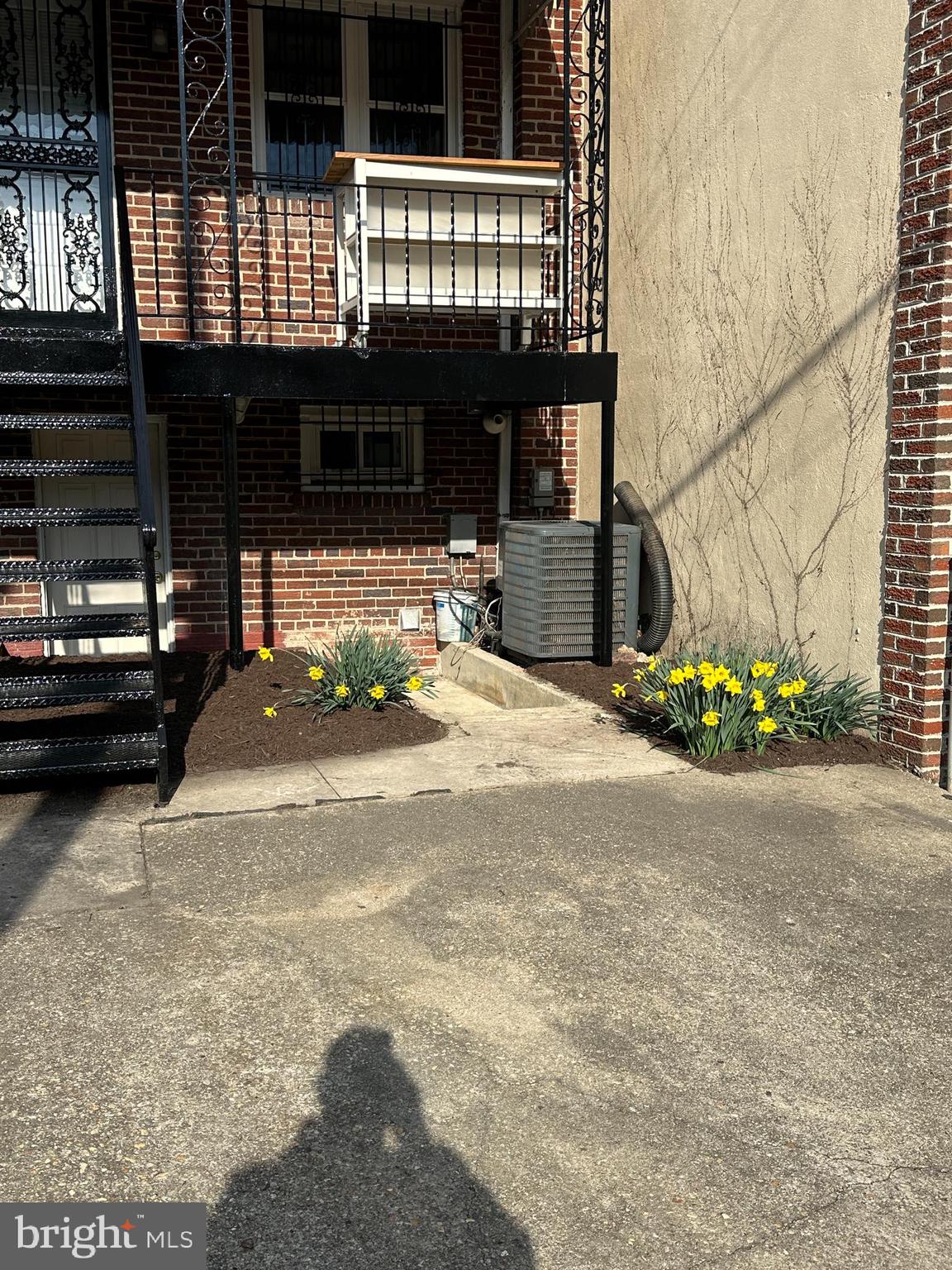 2316 13th Pl NE