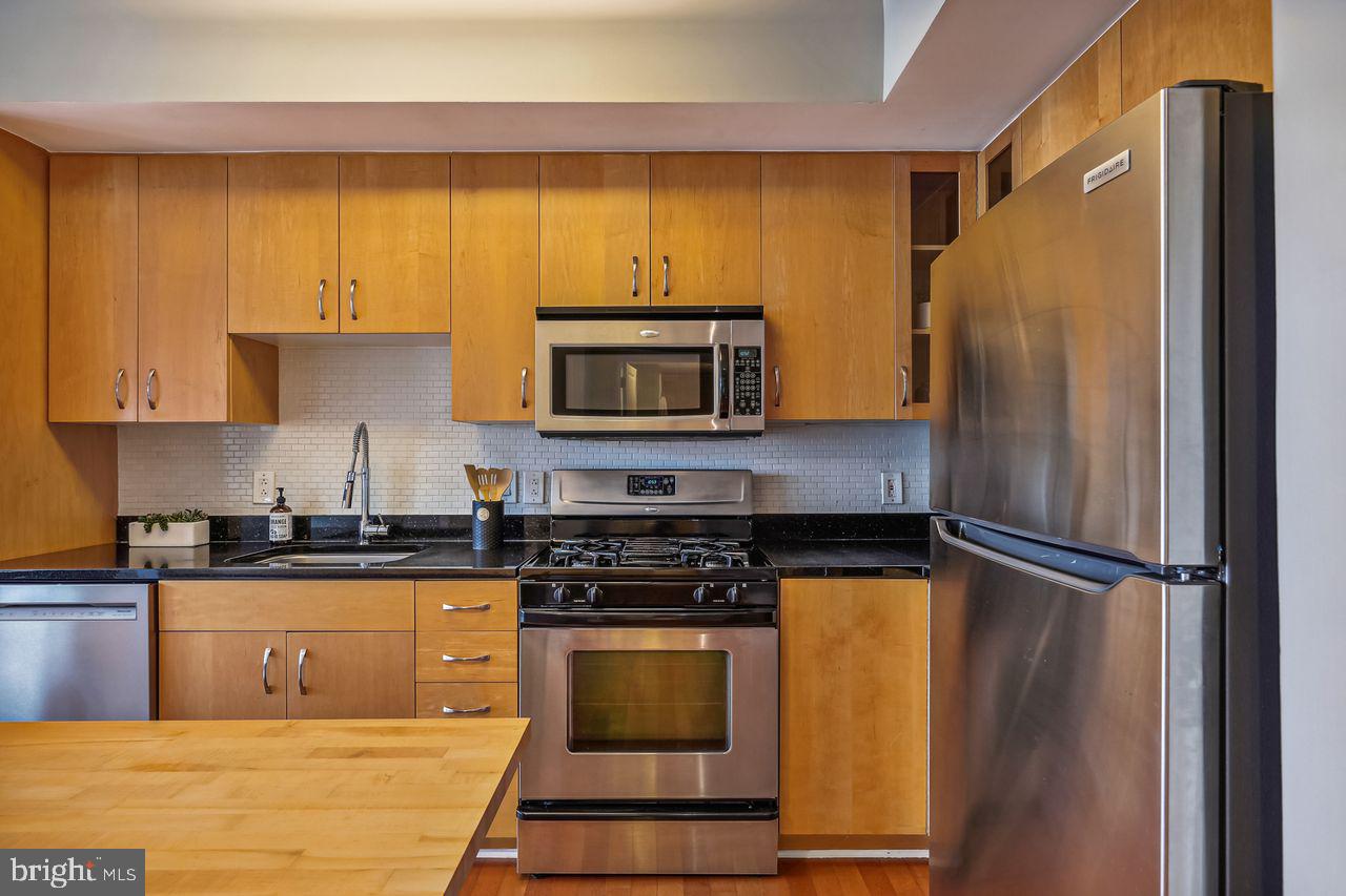 475 K St NW #610