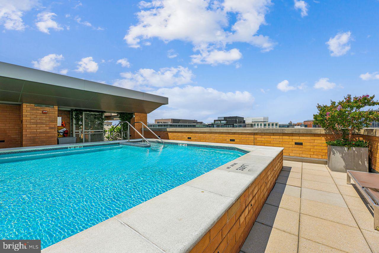 475 K St NW #610