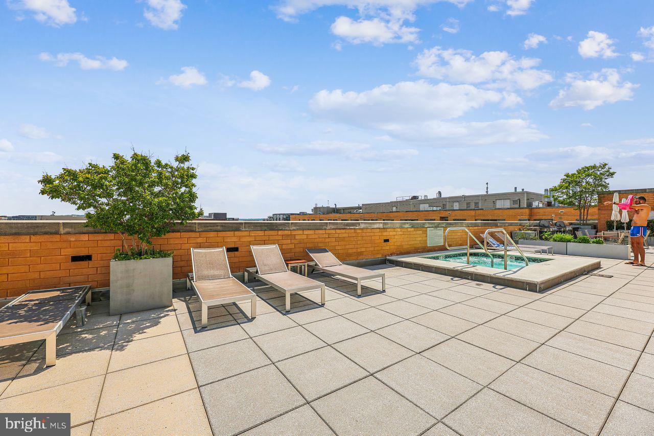 475 K St NW #610