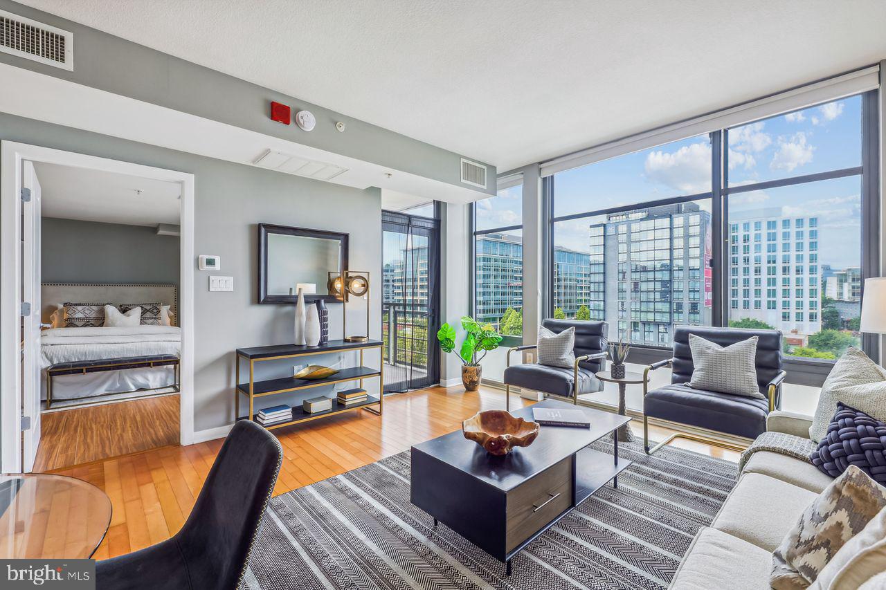 475 K St NW #610