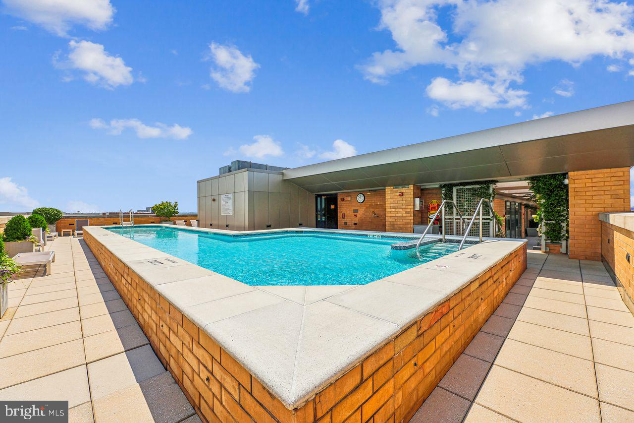 475 K St NW #610