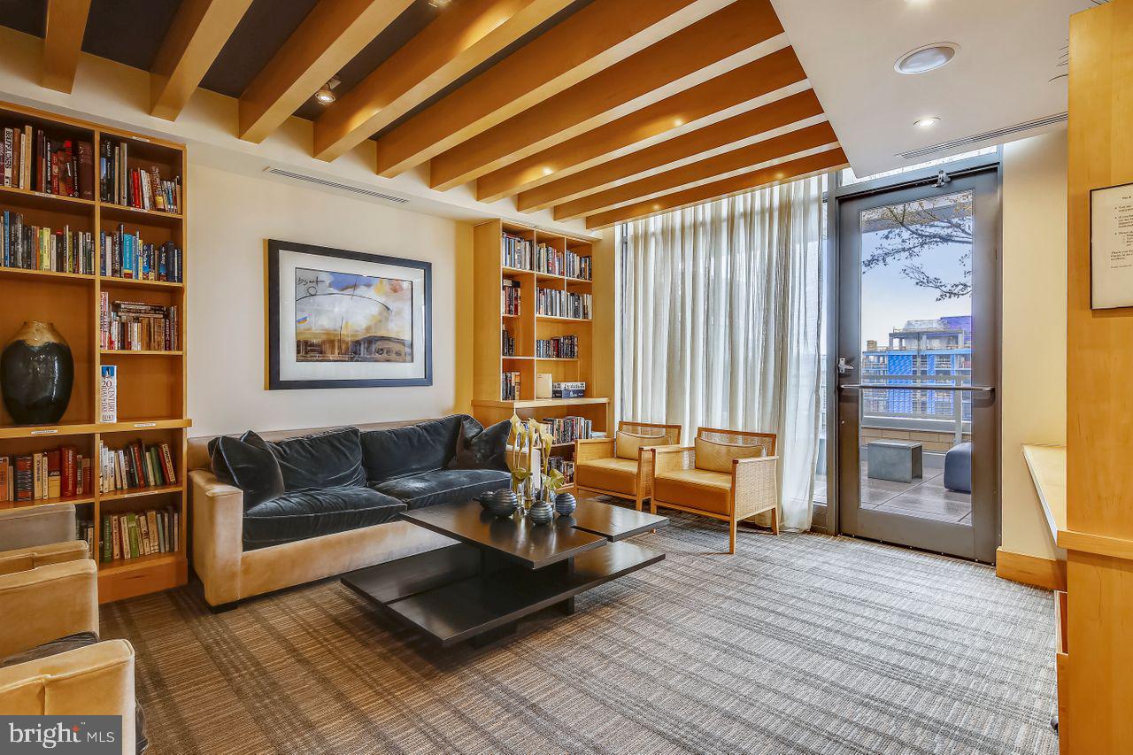 475 K St NW #610