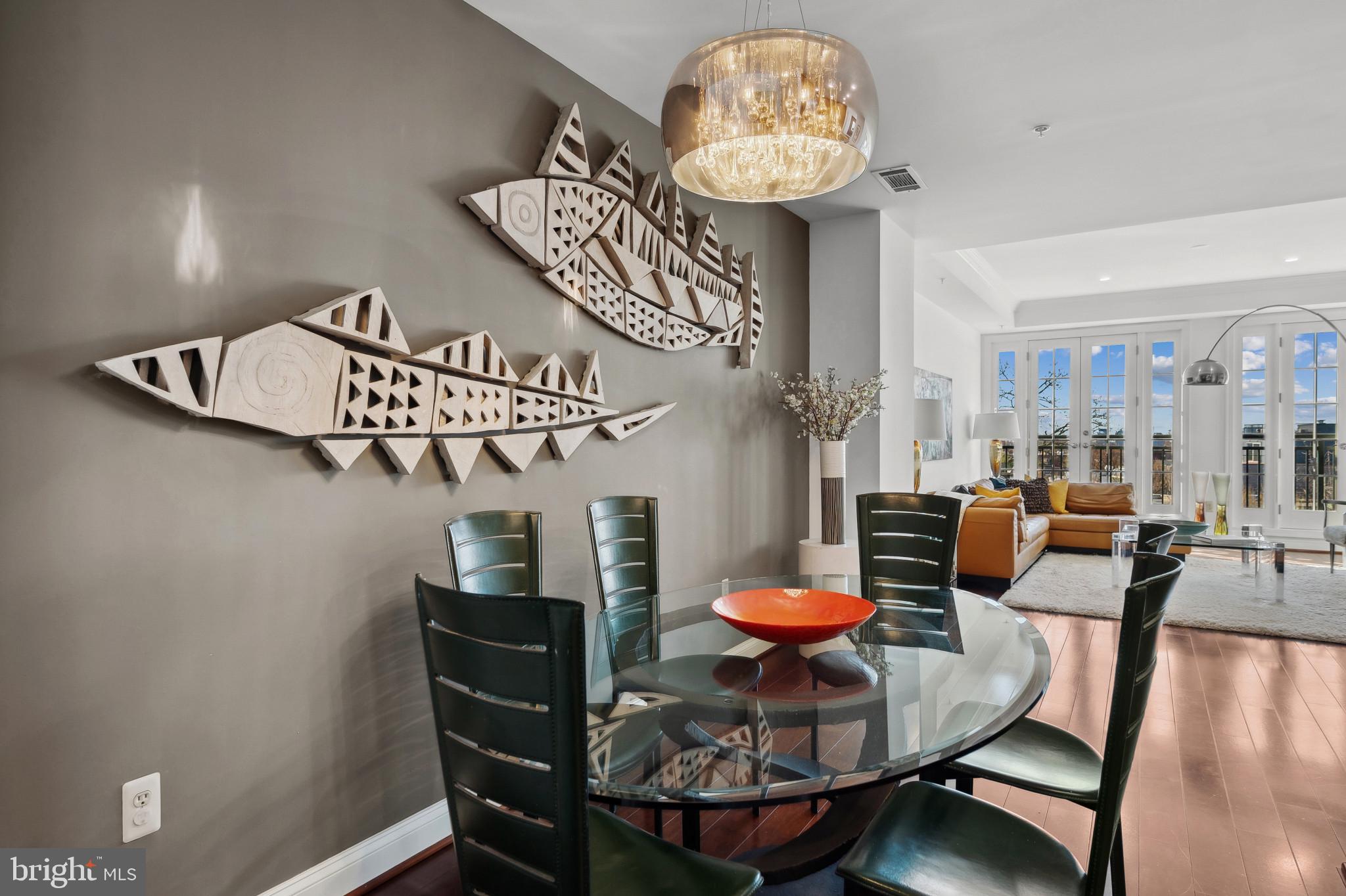 2501 Wisconsin Ave NW #404