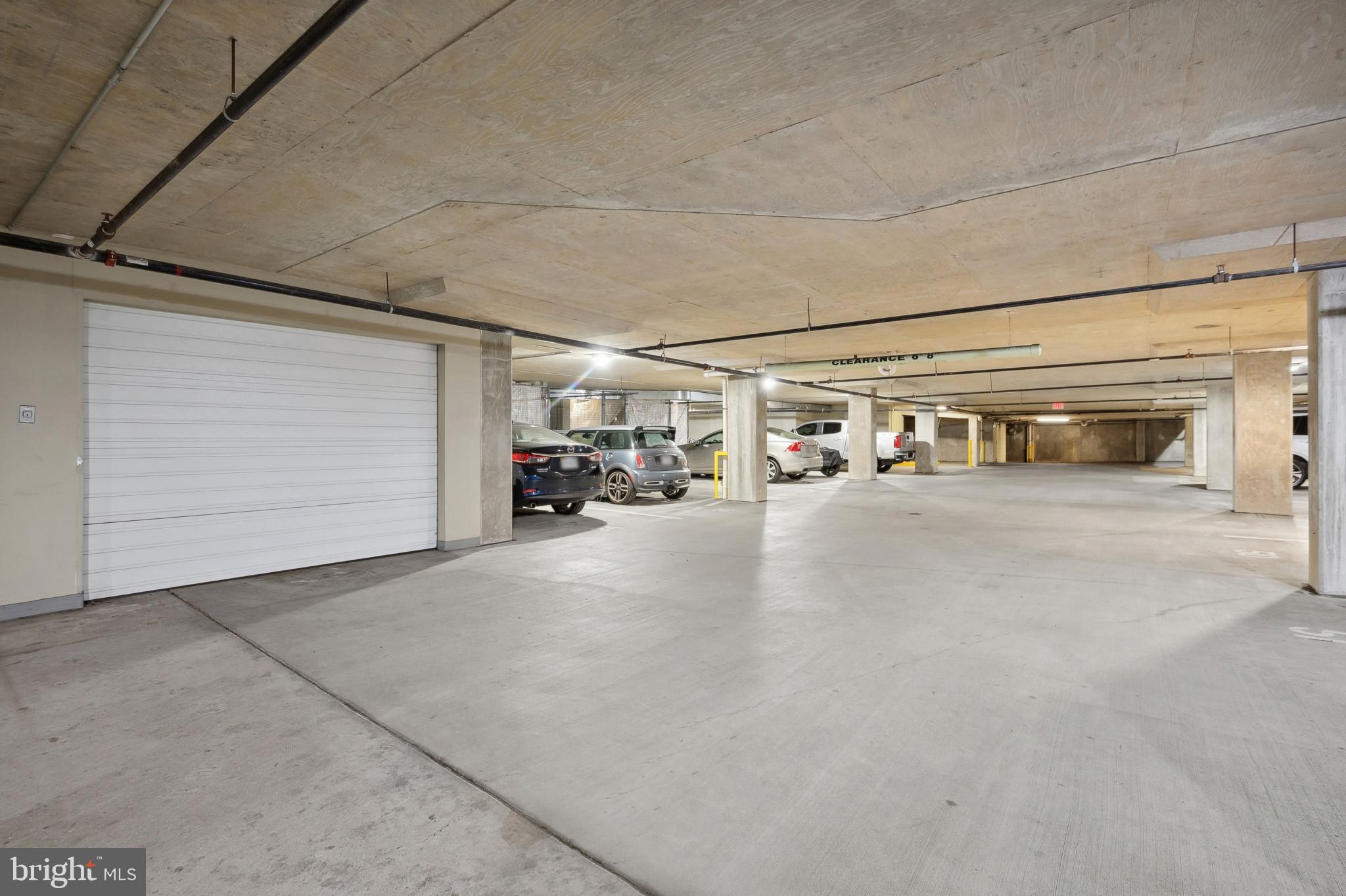 2501 Wisconsin Ave NW #404