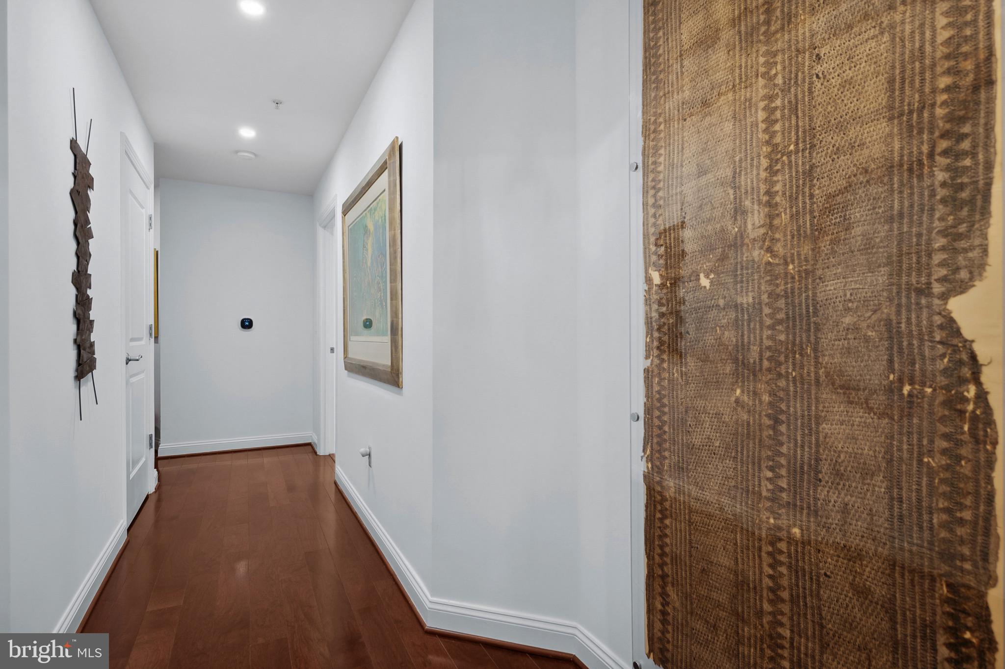 2501 Wisconsin Ave NW #404