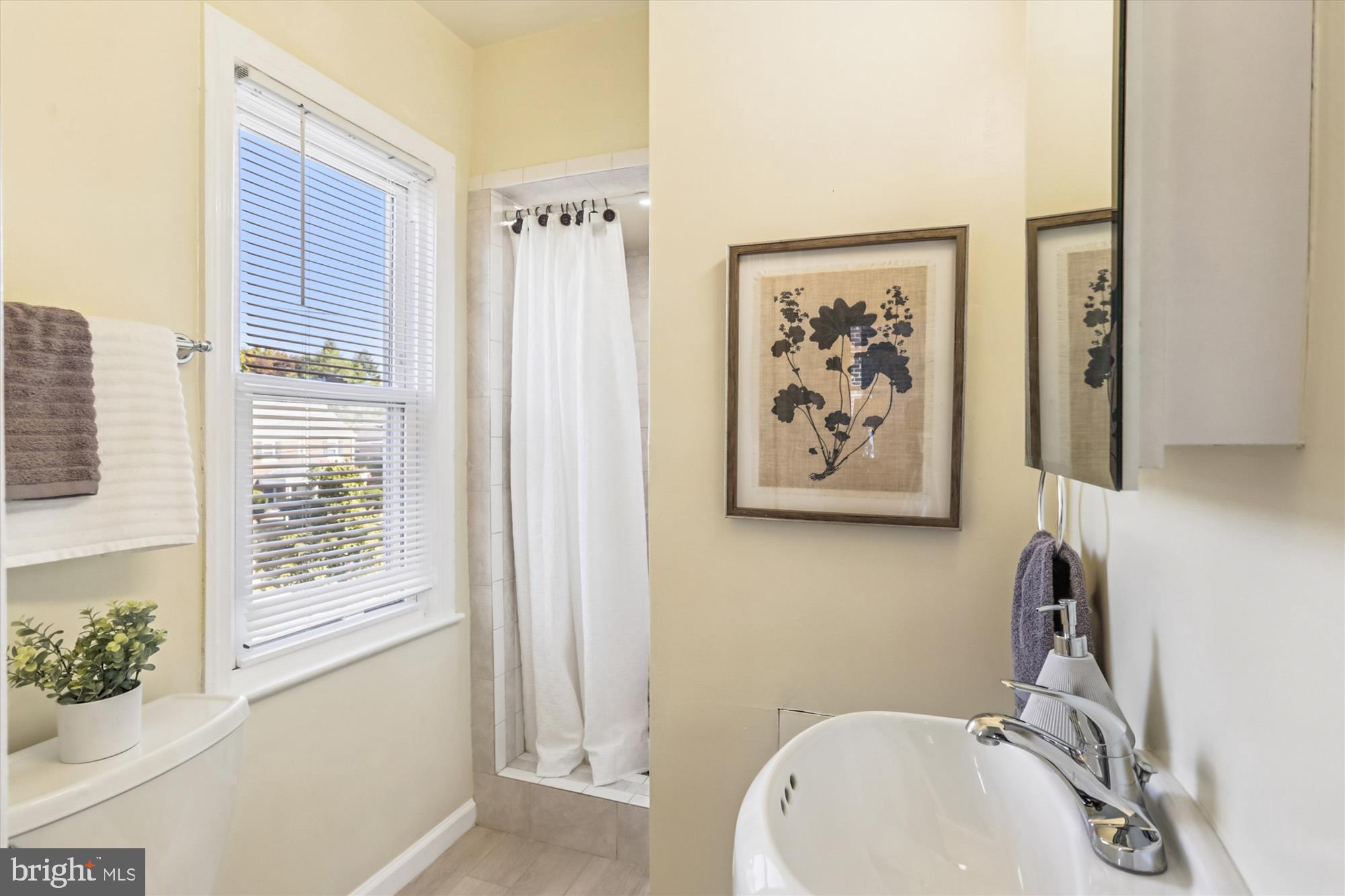 1348 UNDERWOOD STREET NW