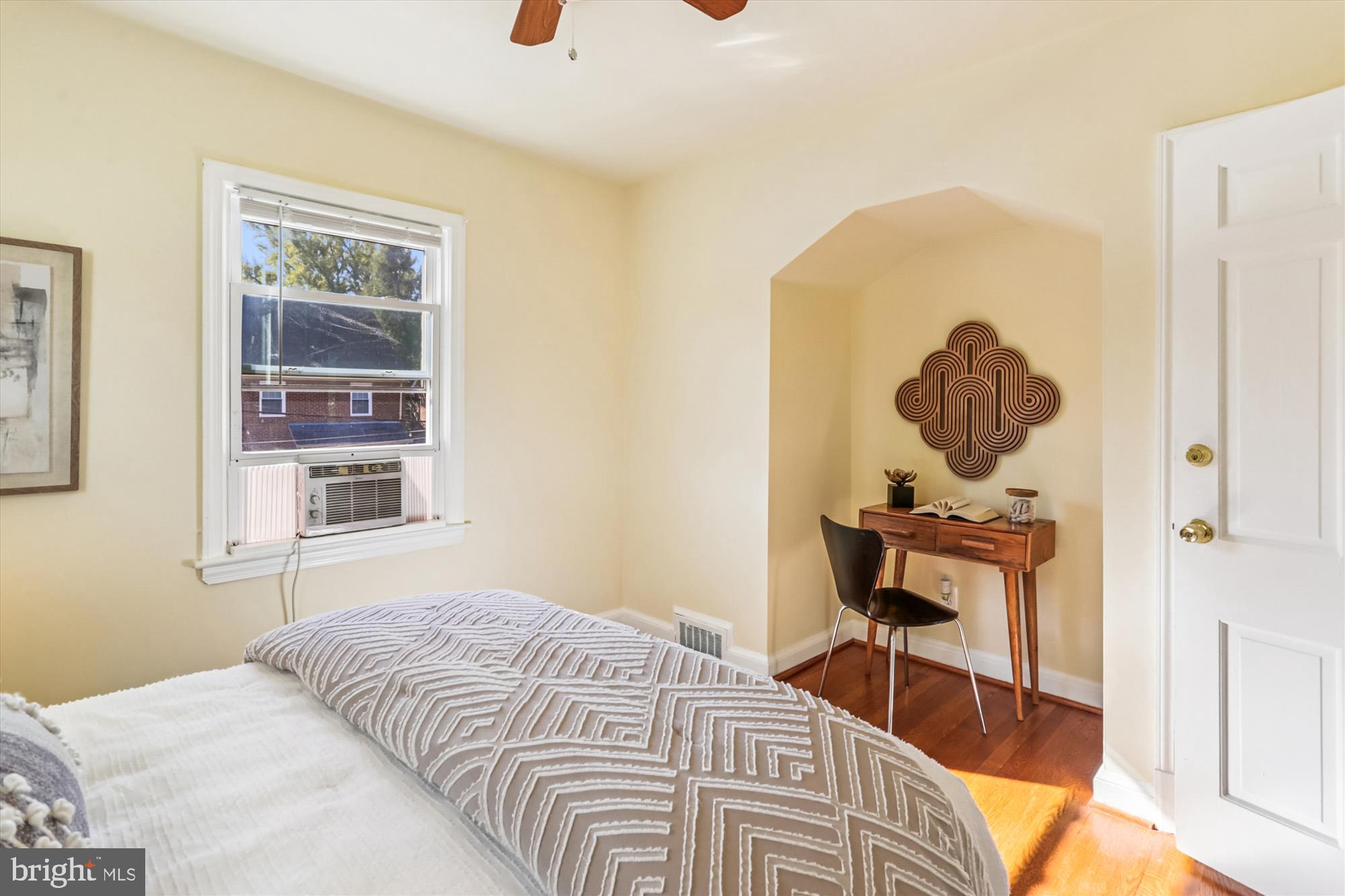 1348 UNDERWOOD STREET NW