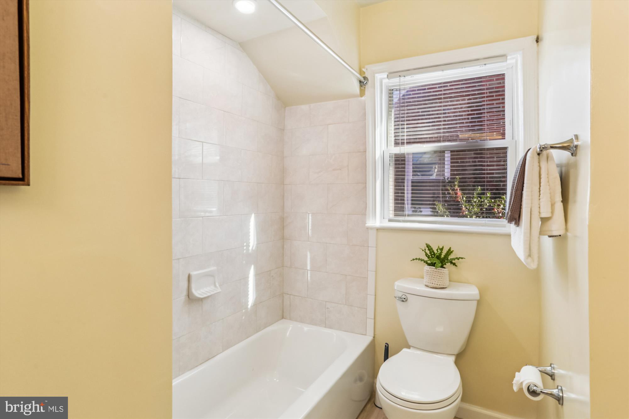 1348 UNDERWOOD STREET NW