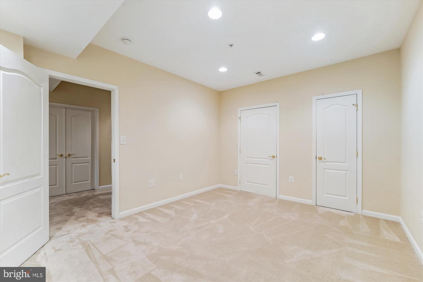 3380 Braemar Ct