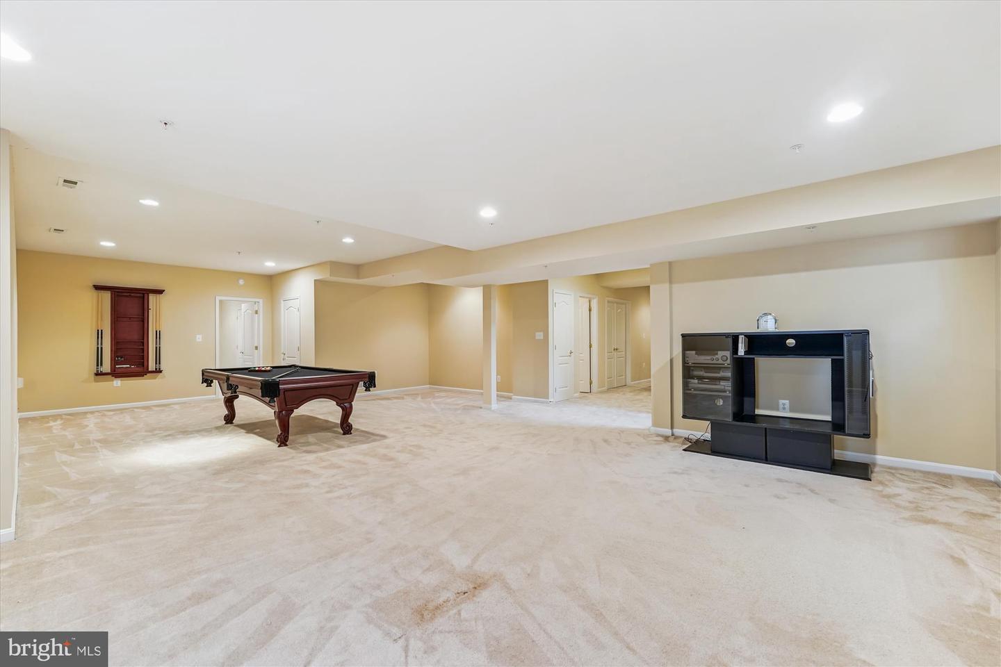 3380 Braemar Ct
