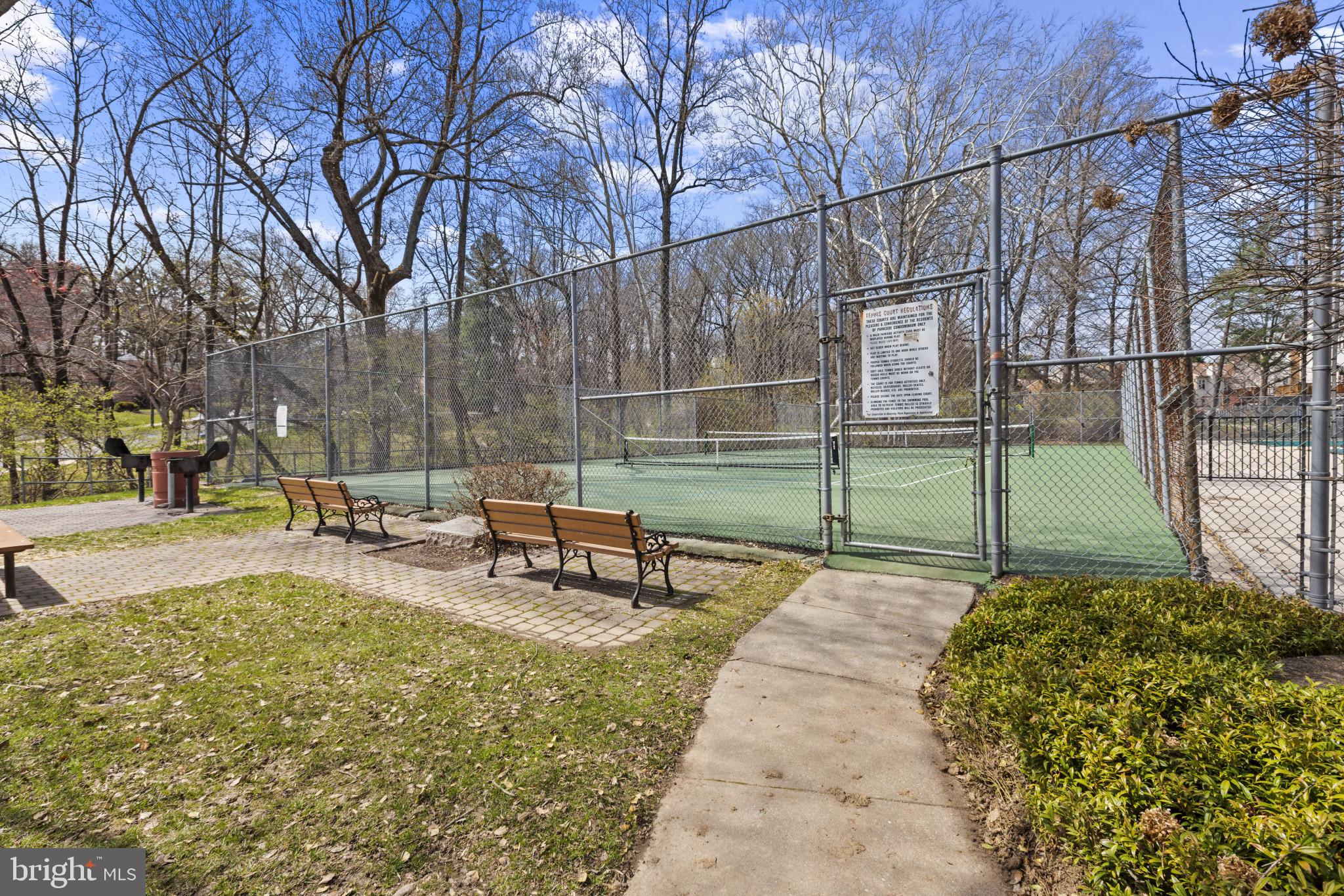 10620 WEYMOUTH STREET 1