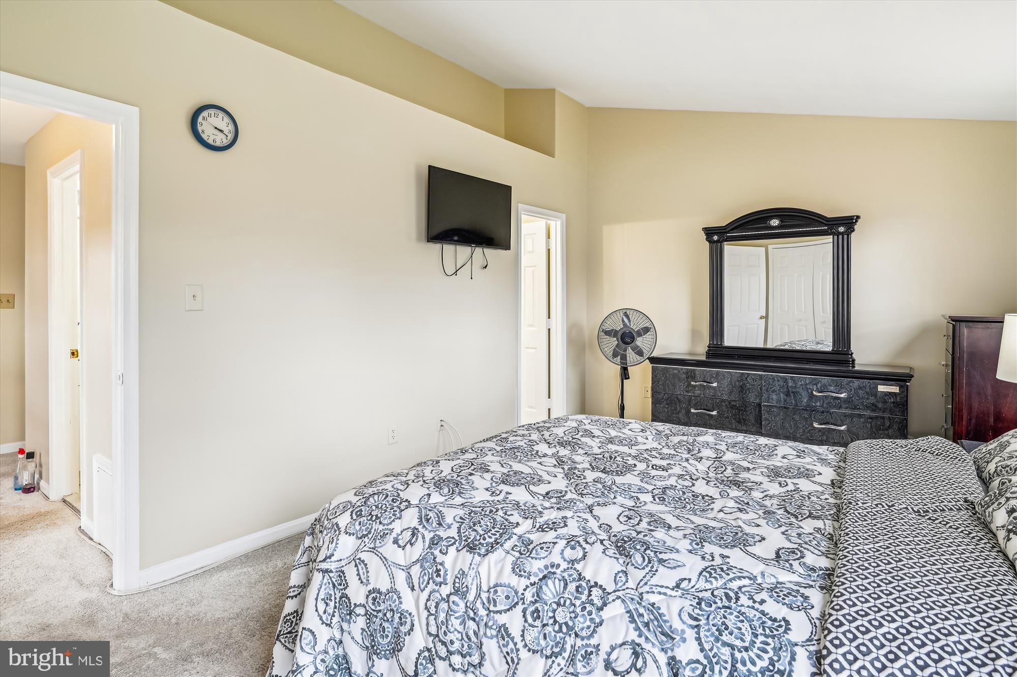 3920 Elite St