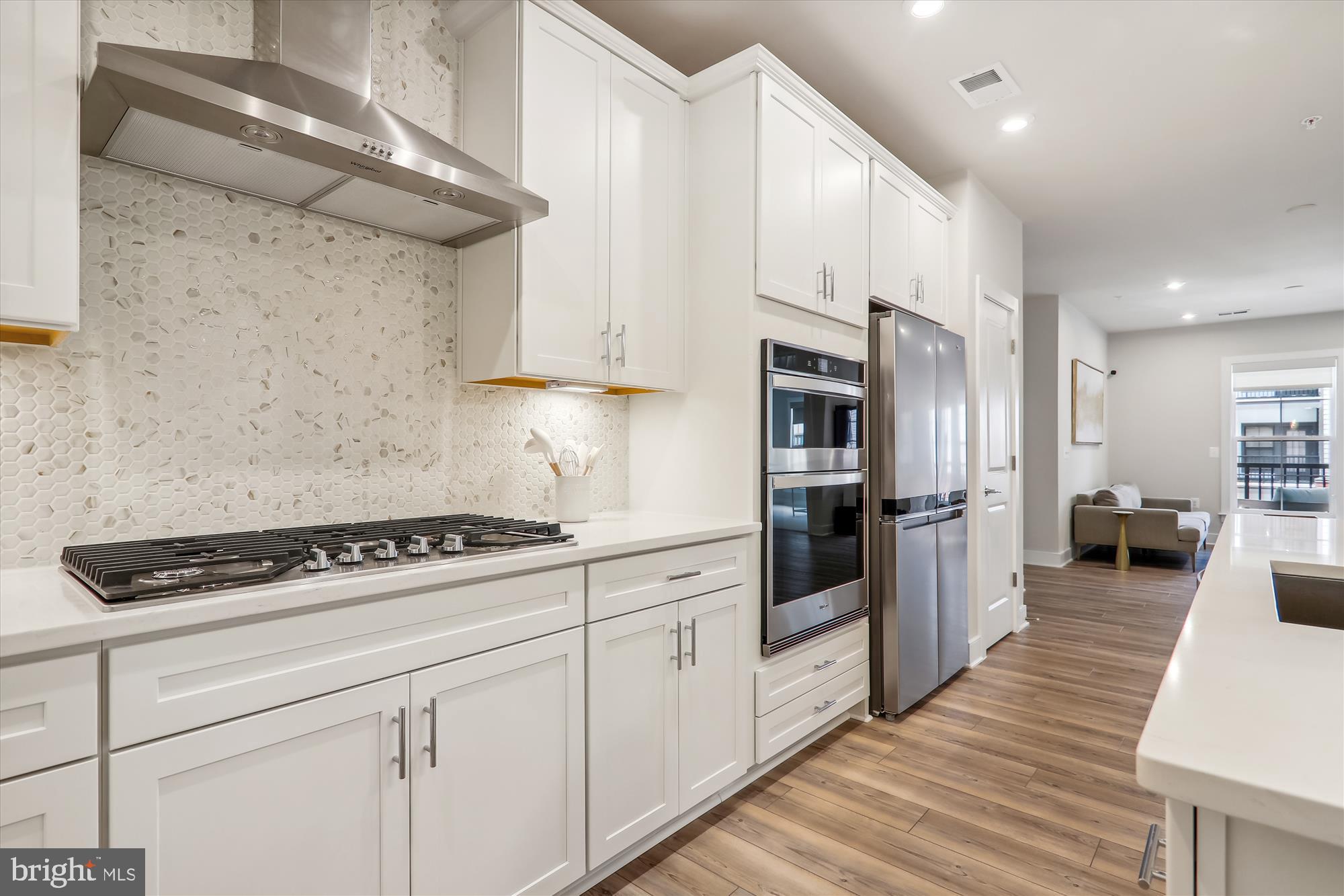 104 SAINT IVES PLACE #209