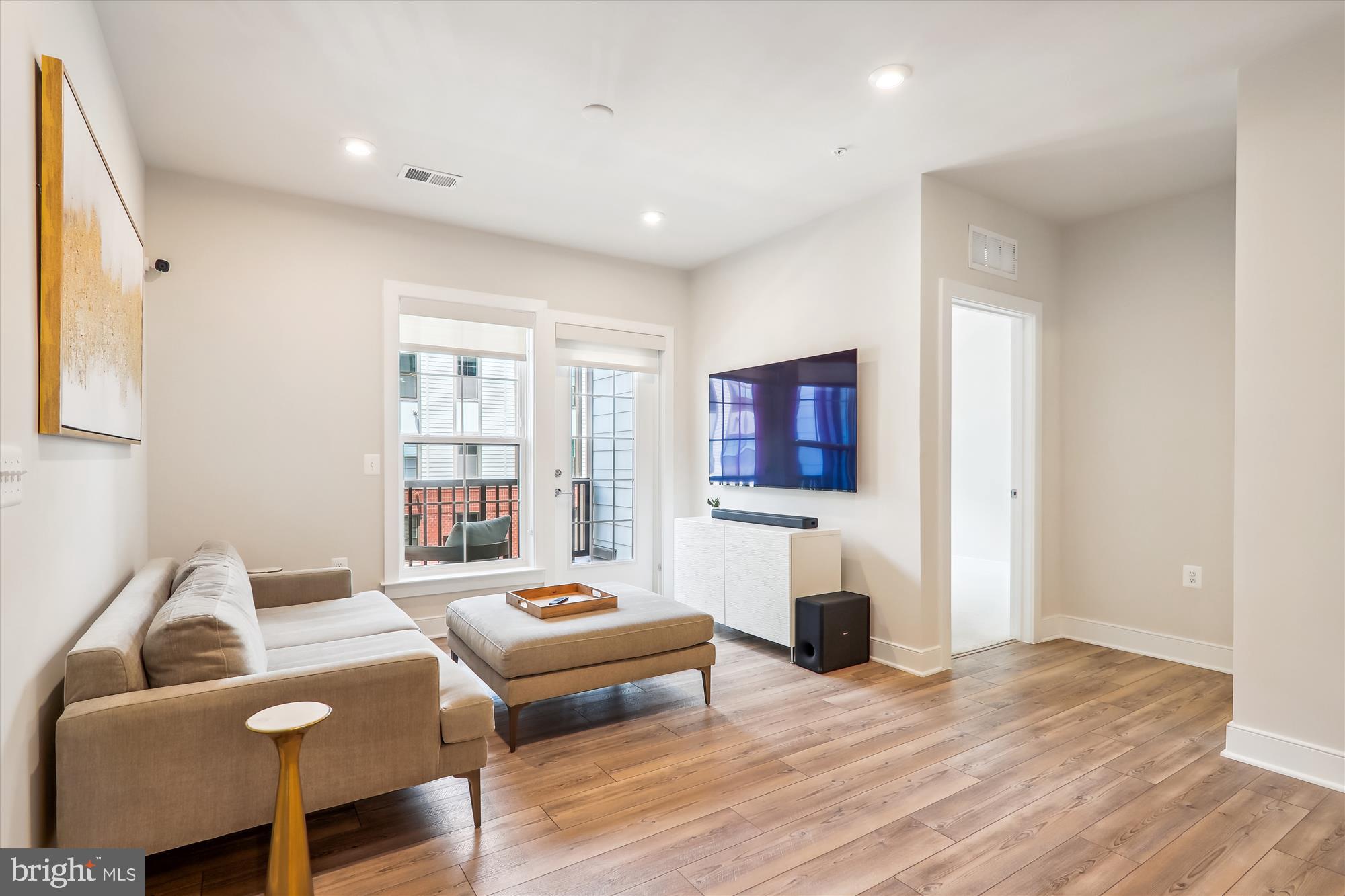 104 SAINT IVES PLACE #209