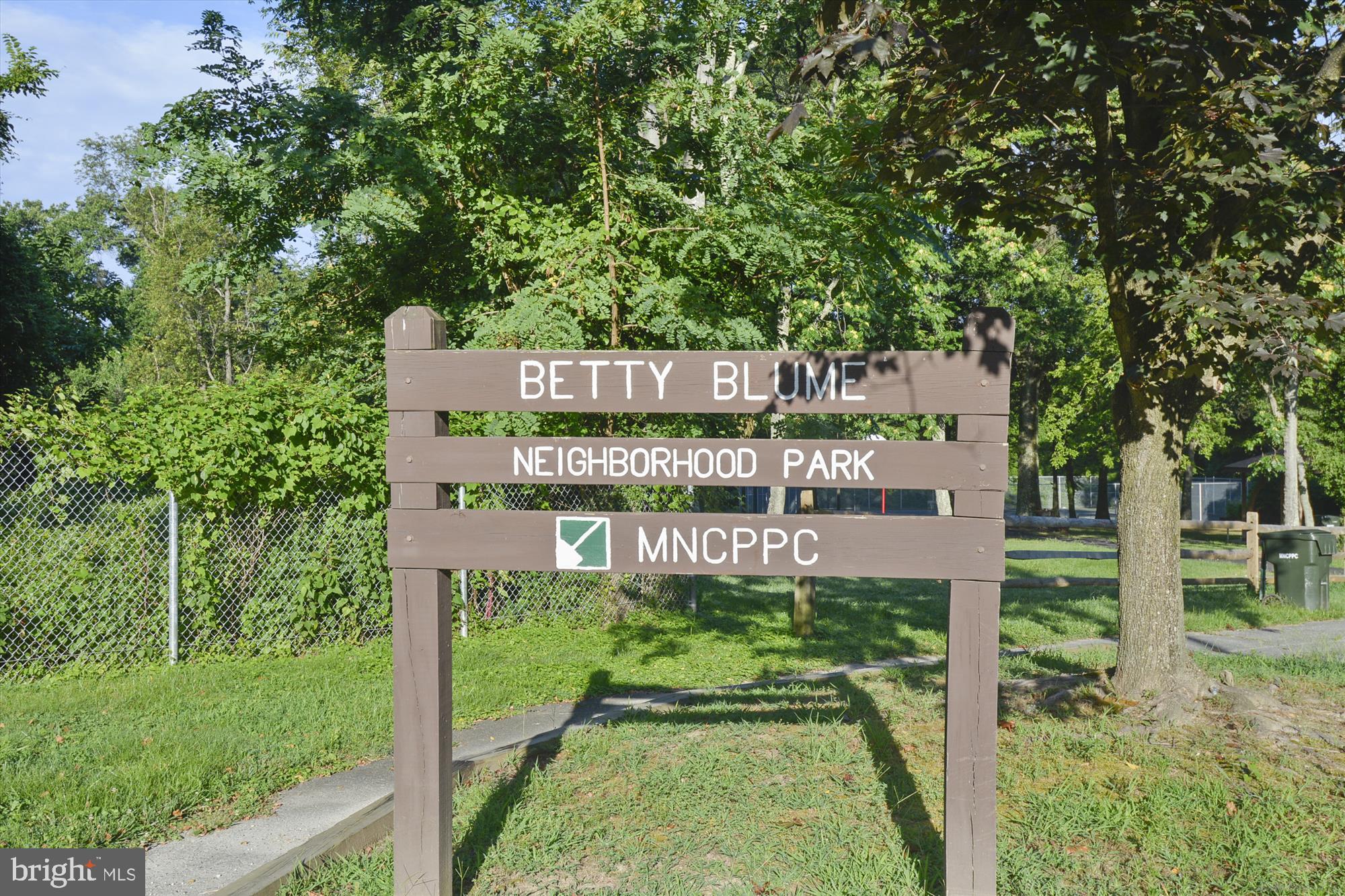 104 SAINT IVES PLACE #209