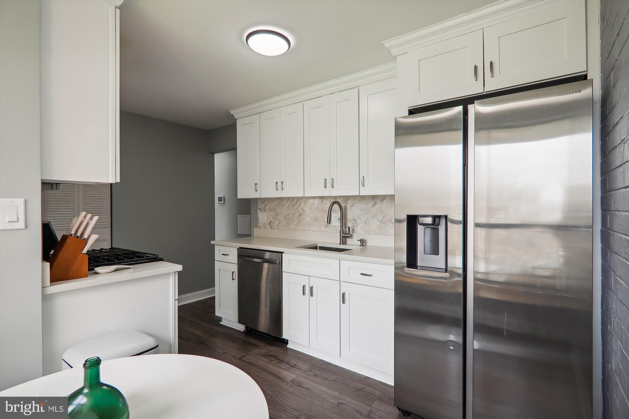 3330 HUNTLEY SQUARE DR #A-1