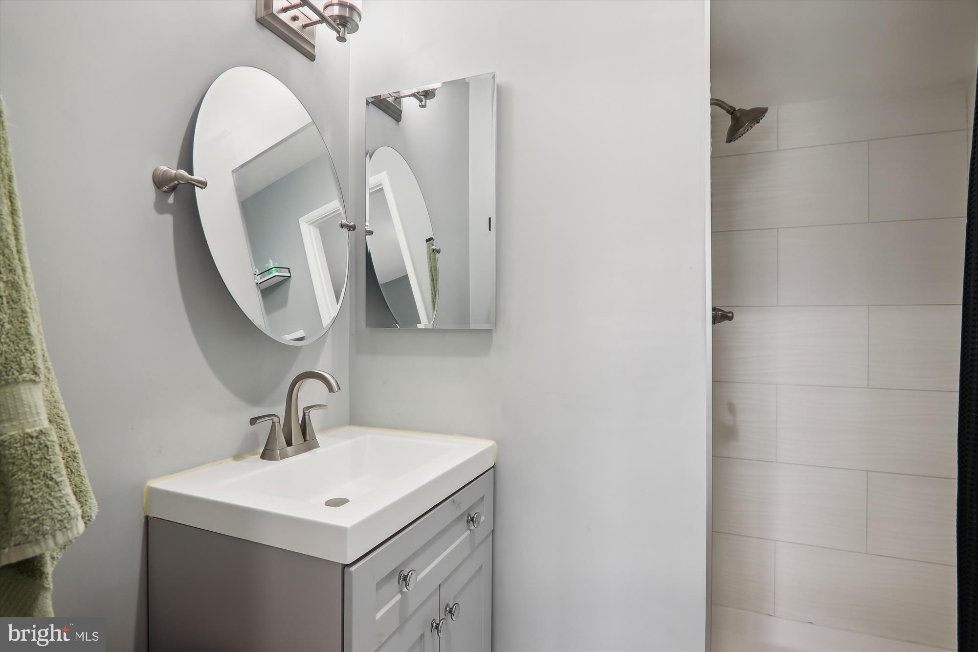 3330 HUNTLEY SQUARE DR #A-1