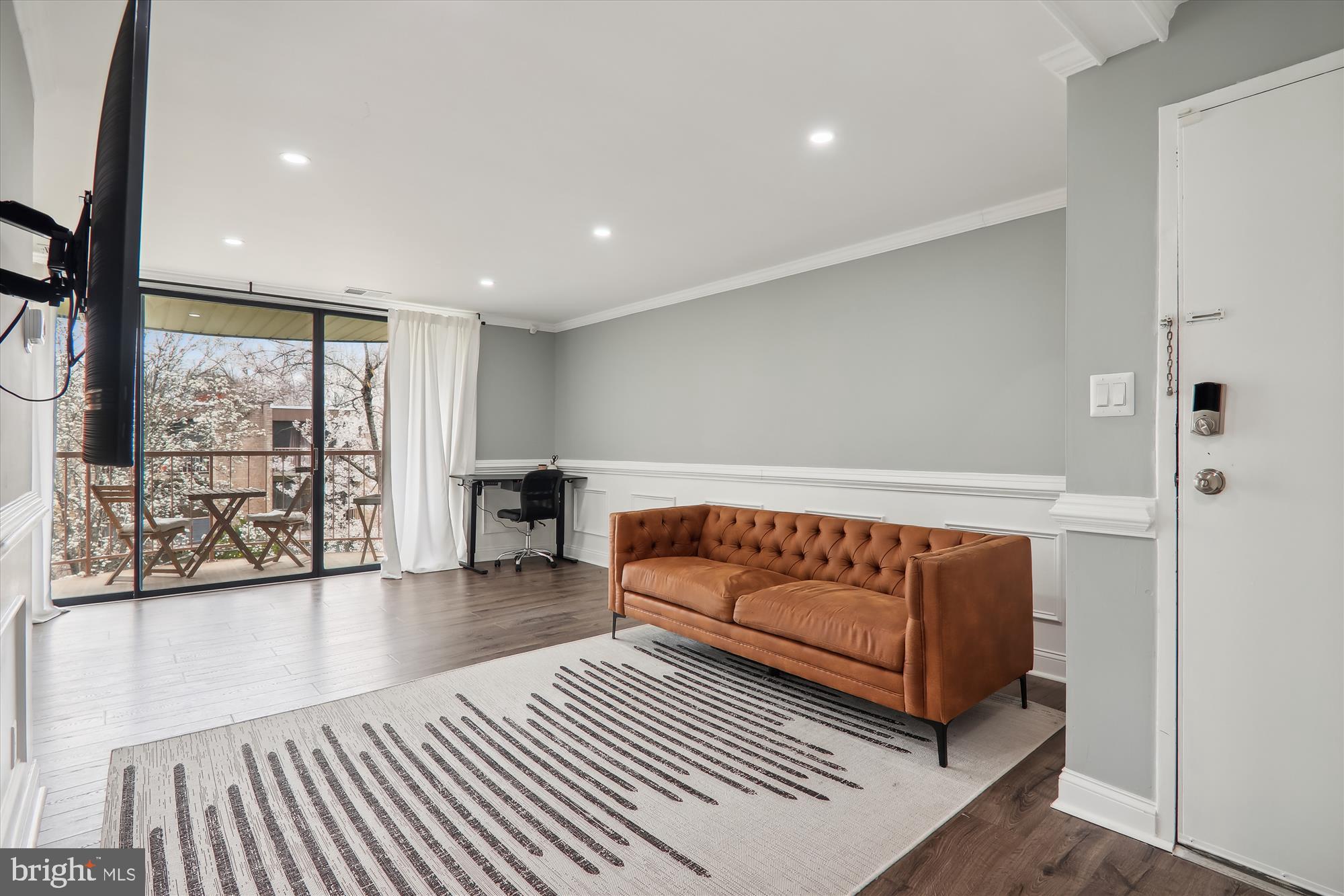 3330 HUNTLEY SQUARE DR #A-1