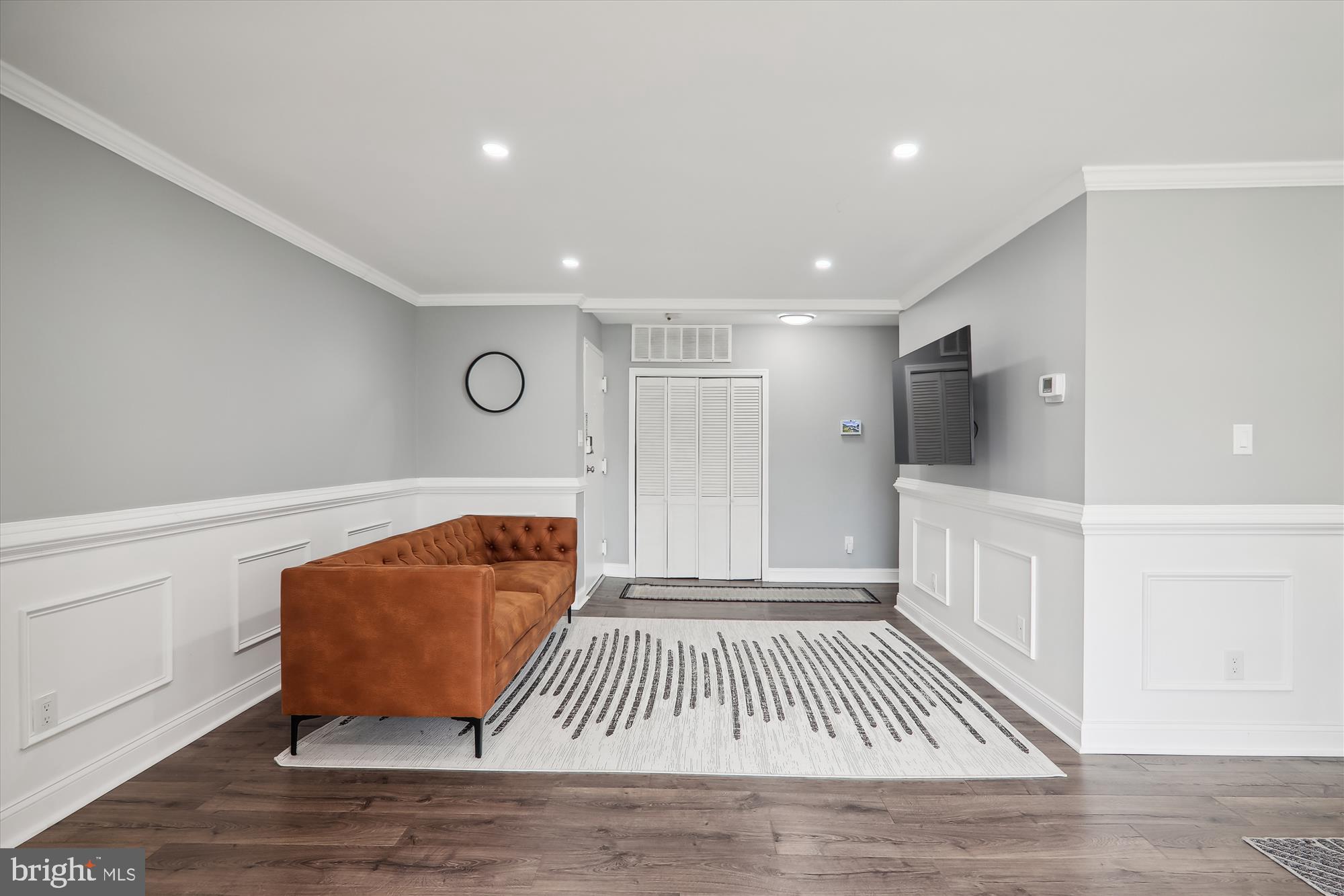 3330 HUNTLEY SQUARE DR #A-1