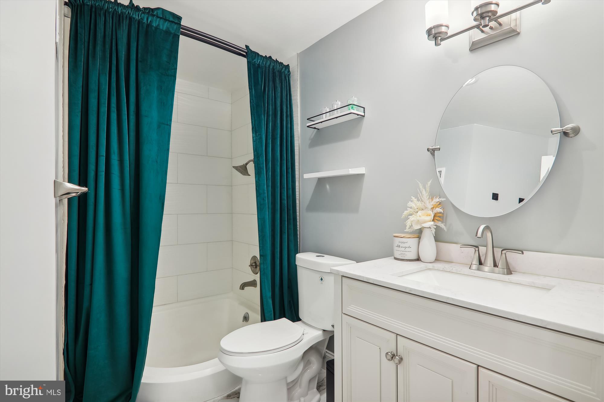 3330 HUNTLEY SQUARE DR #A-1