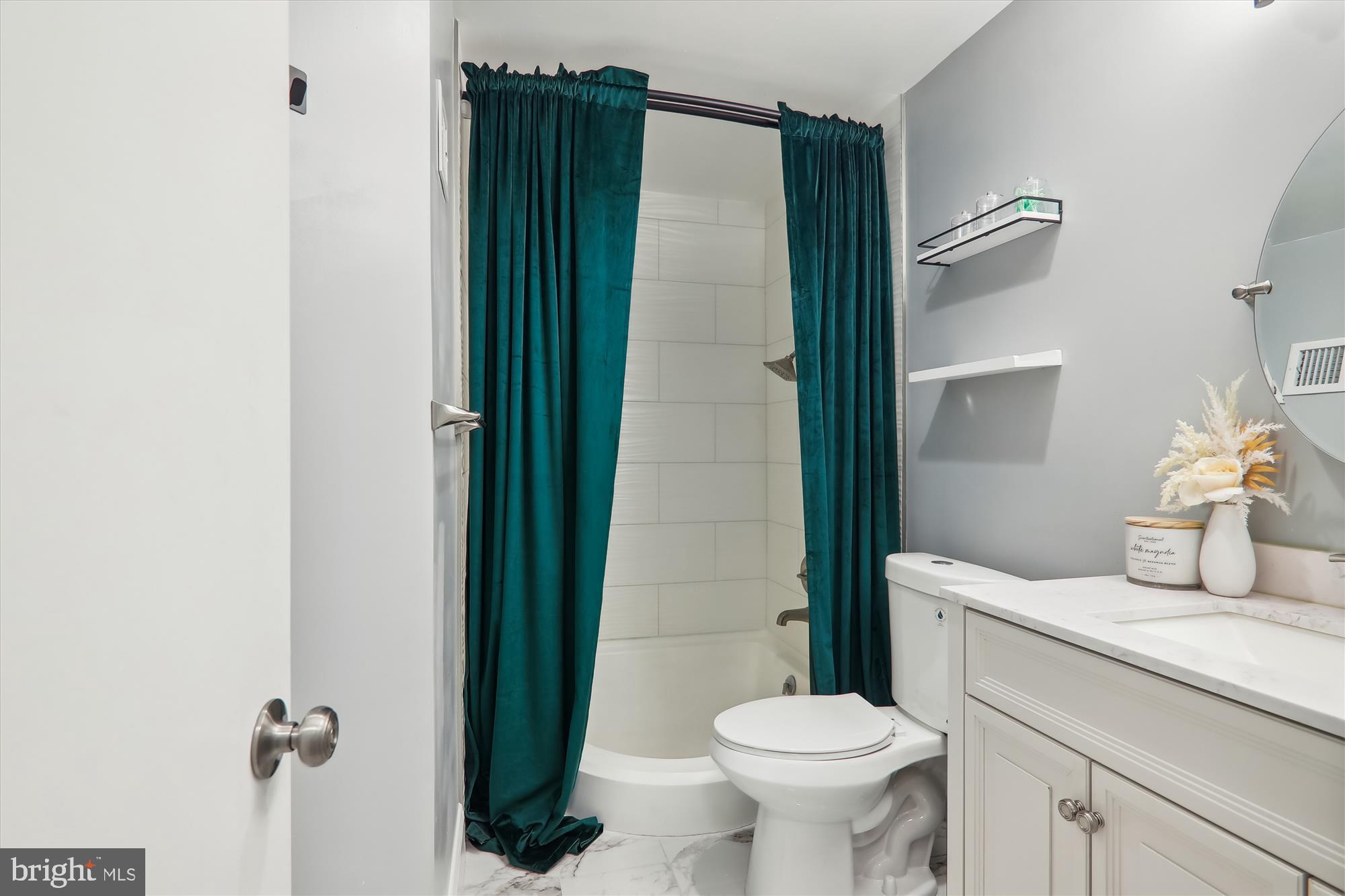 3330 HUNTLEY SQUARE DR #A-1