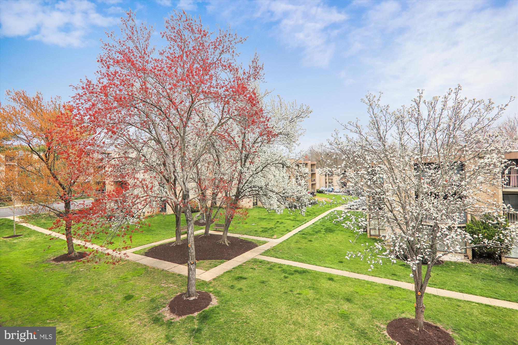 3330 HUNTLEY SQUARE DR #A-1