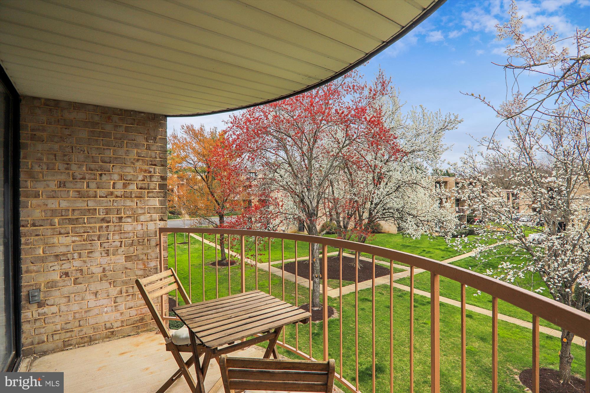 3330 HUNTLEY SQUARE DR #A-1