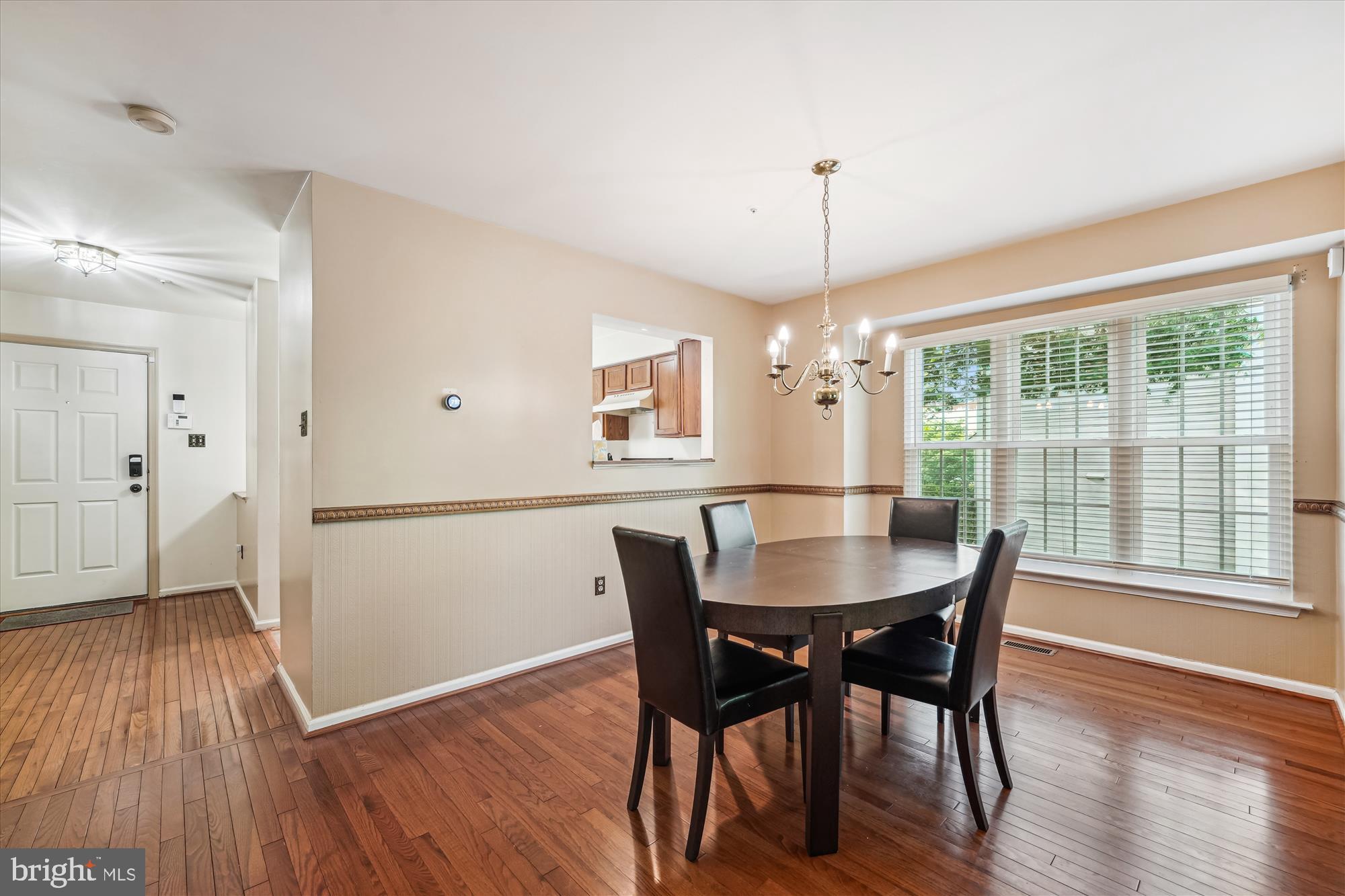 10048 Quiet Brook Ln