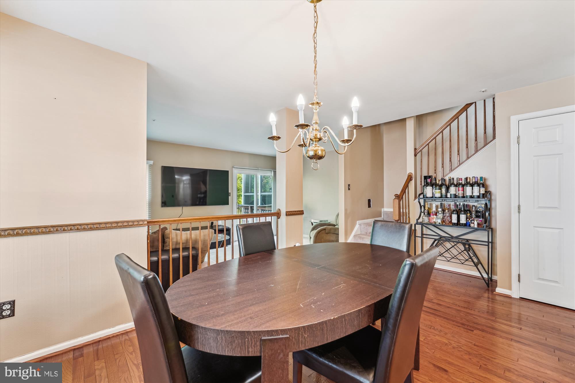 10048 Quiet Brook Ln