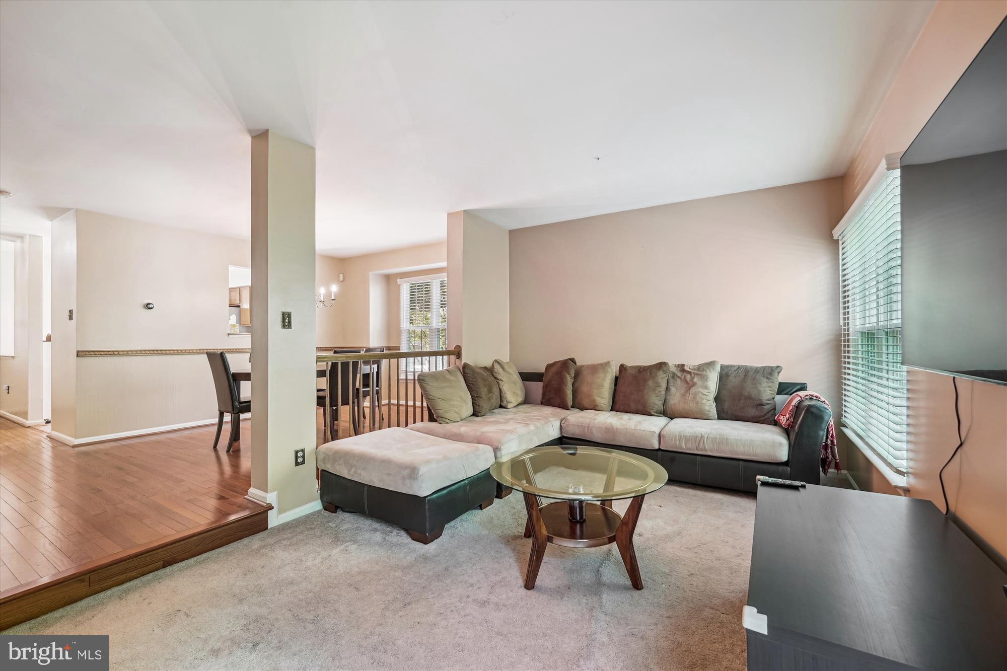 10048 Quiet Brook Ln