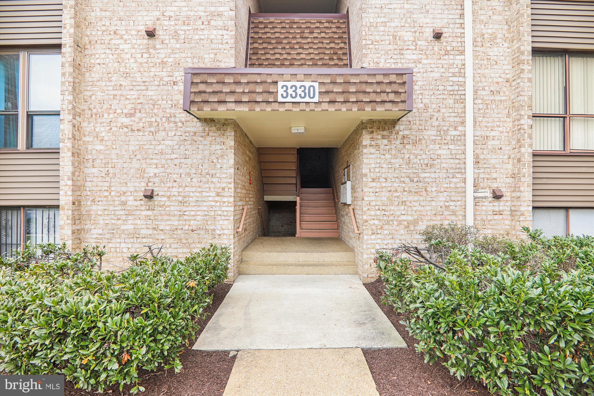 3330 Huntley Square Dr #A-1