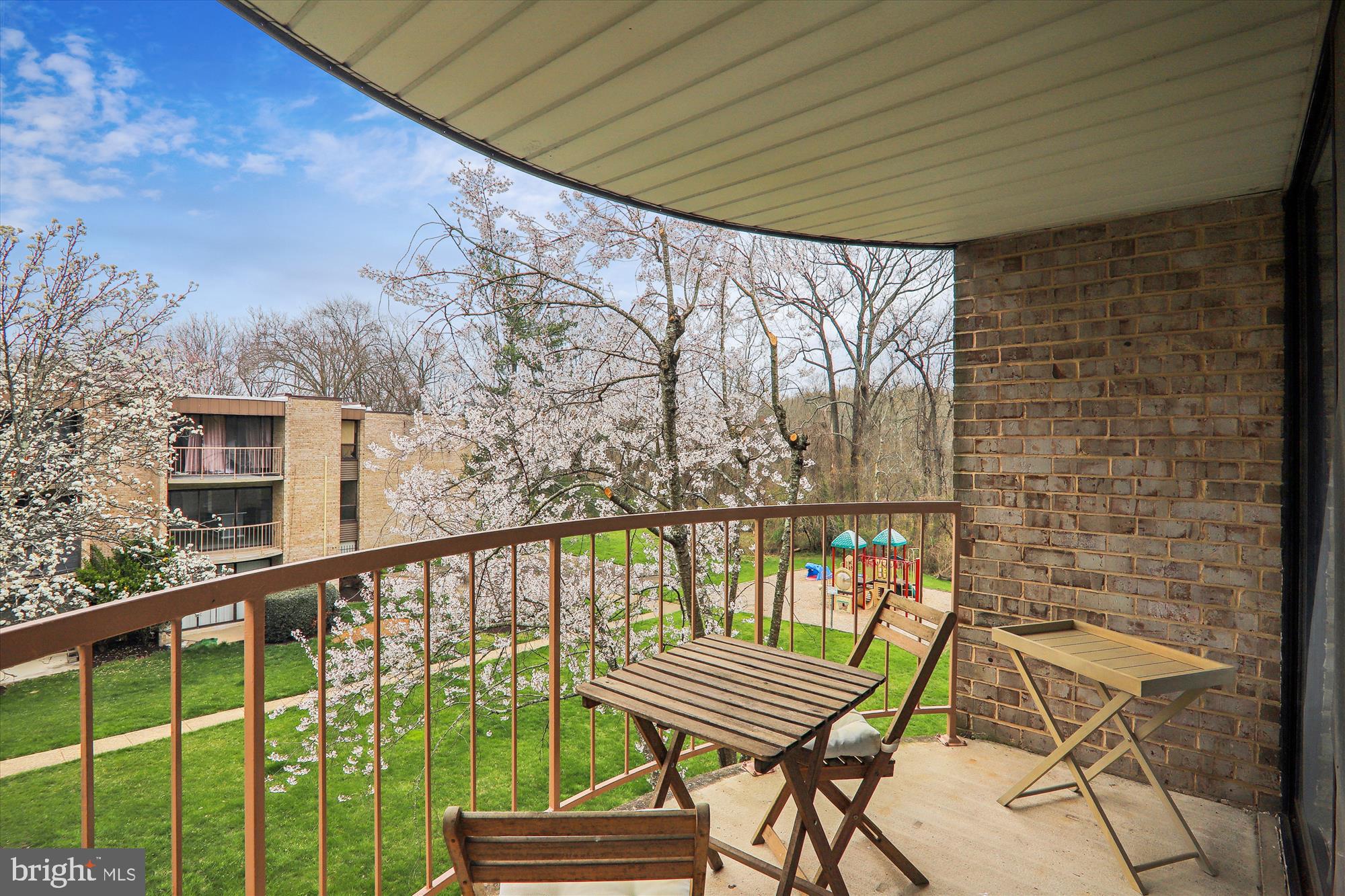 3330 Huntley Square Dr #A-1