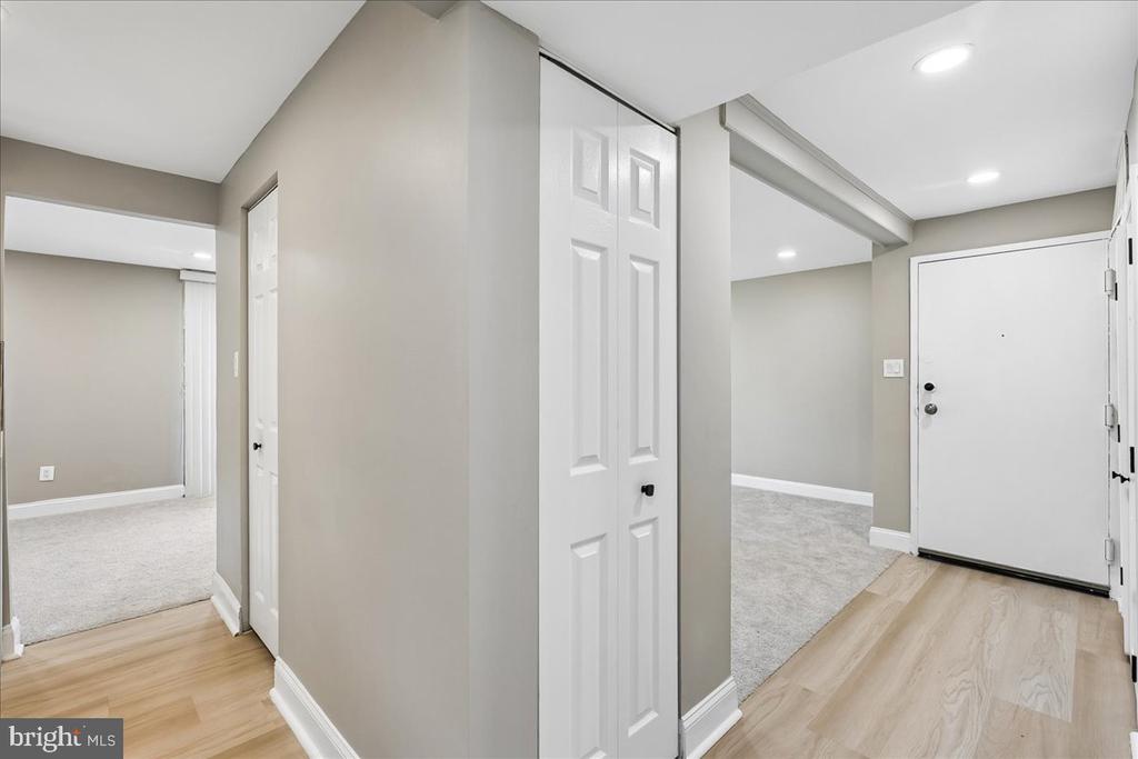 3342 HUNTLEY SQUARE DRIVE Unit: T1