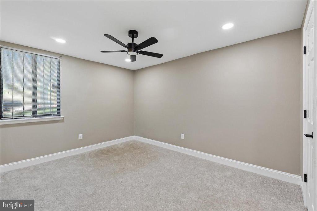 3342 HUNTLEY SQUARE DRIVE Unit: T1